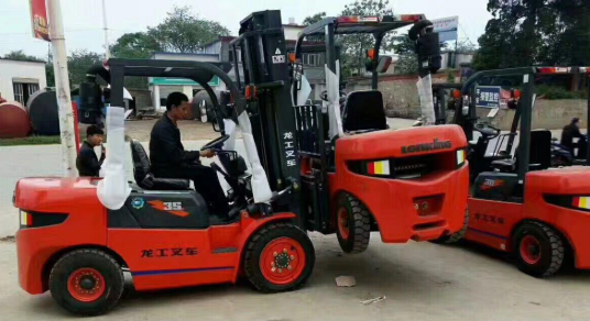 天津传媒学院叉车出租